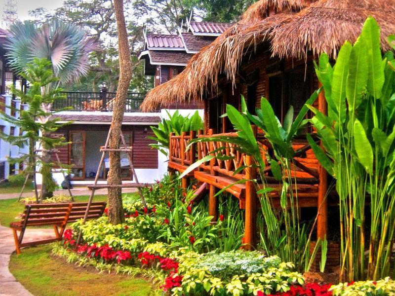 Gin'S Maekhong View Hotel Chiang Saen Bagian luar foto