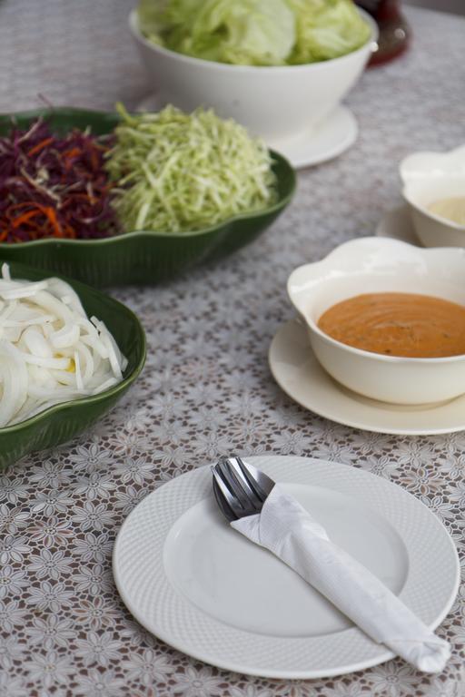 Gin'S Maekhong View Hotel Chiang Saen Bagian luar foto